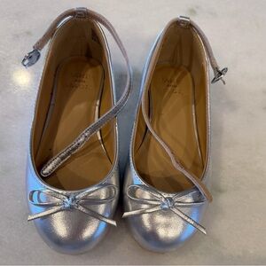 Janie and Jack Silver Flats with Bow Accent